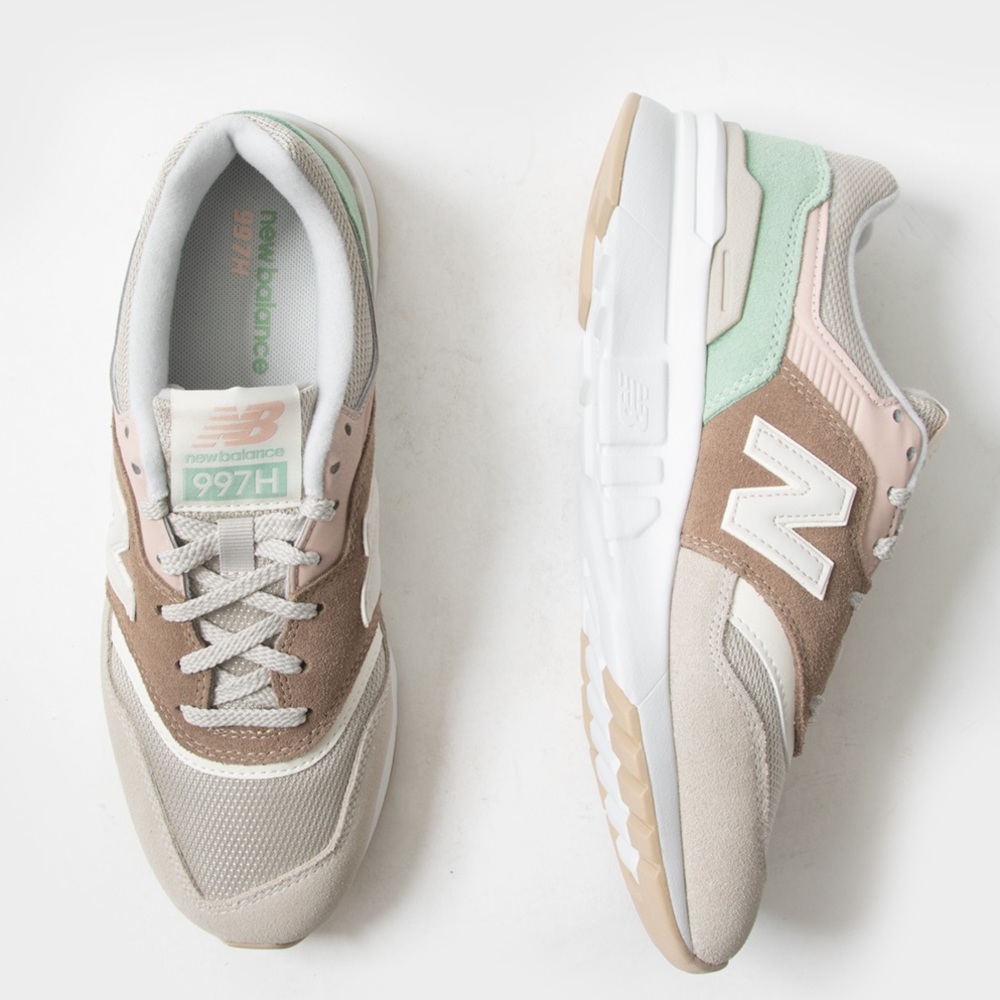 Womens New Balance 997H